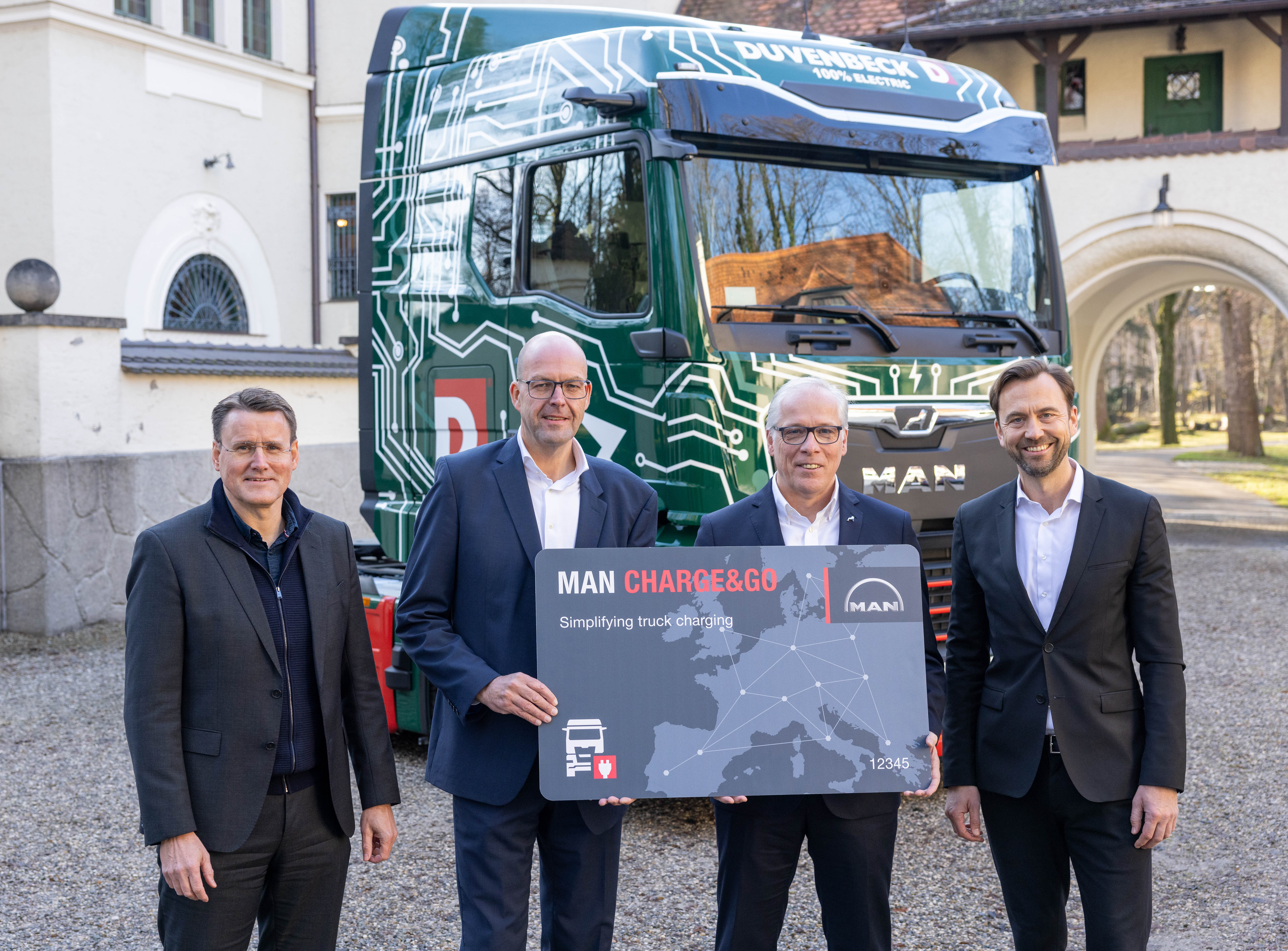 20241205 MAN Duvenbeck eTruck Übergabe 6